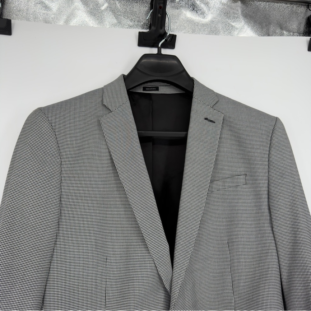 J. Ferrar White & Black Houndstooth Plaid Slim Fit Suit Jacket Sz 42 Short - Picture 3 of 5